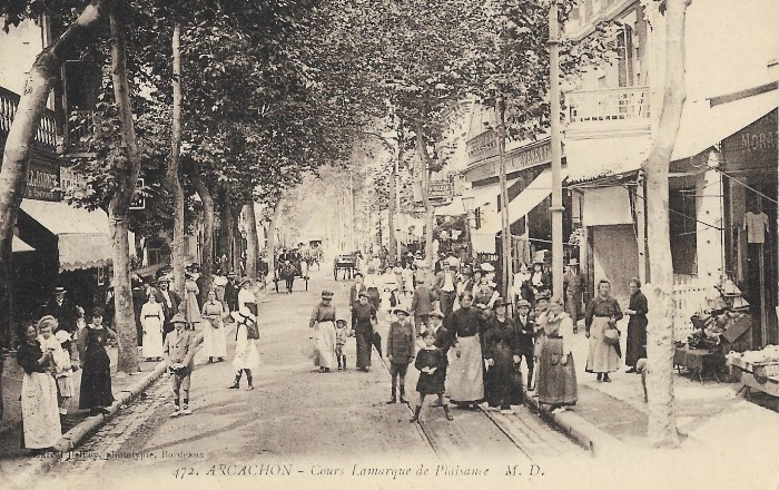 Cours Lamarque de Plaisance
