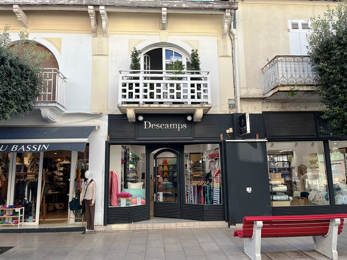 Descamps Casino 11